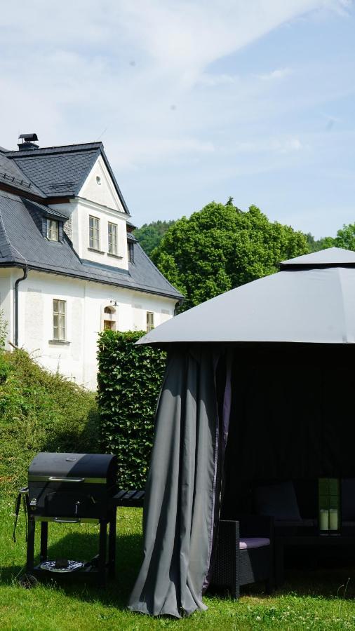 Baroque Chaplain House Kaplanka 1796 A. D. - Historical Luxury Apts In Bohemian Paradise Zelezny Brod エクステリア 写真